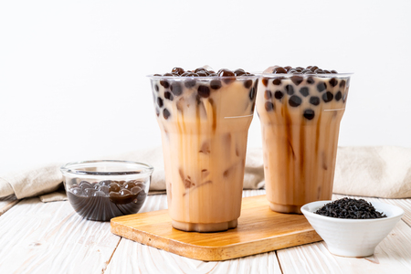 Taiwan milk tea with bubble on wood backgroundの写真素材
