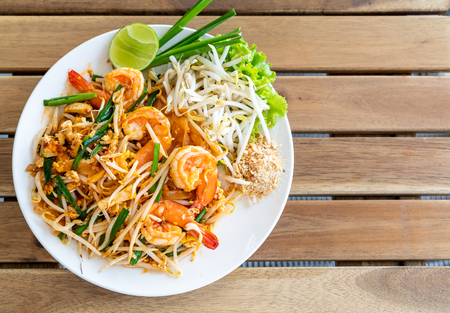 pad thai (stir-fried rice noodles with shrimps) - Thai foodの写真素材