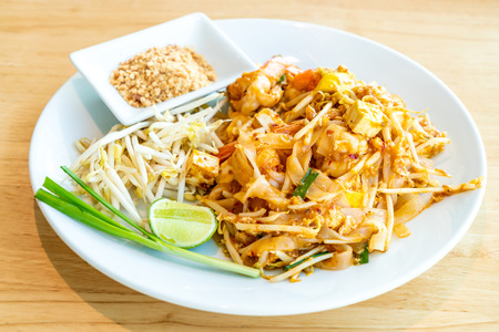 Thai Fried Rice Noodle With Prawns and Shrimps (Pad Thai Gung Sod) - Thai Food Styleの写真素材