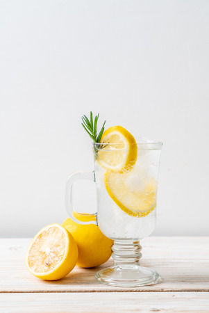 ice lemonade soda on wood backgroundの写真素材