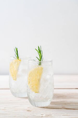 ice lemonade soda on wood backgroundの写真素材