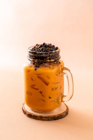 Iced Thai Milk Tea with Bubblesの写真素材