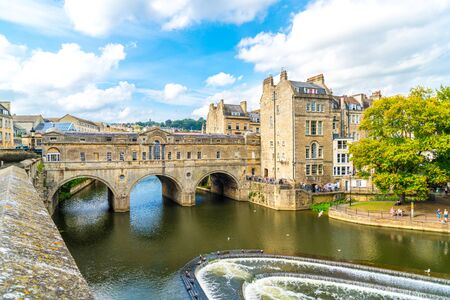 View of the Pulteney Bridge River Avon in Bath, England, United Kingdom.のeditorial素材