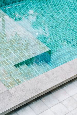 stair step in swimming pool