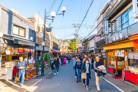 Kyoto, Japan - Jan 11,2020 : People walking on shopping street market in Kyoto, Japanのeditorial素材