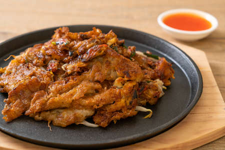 Crispy Fried Mussel Pancake or Mussel Omellette