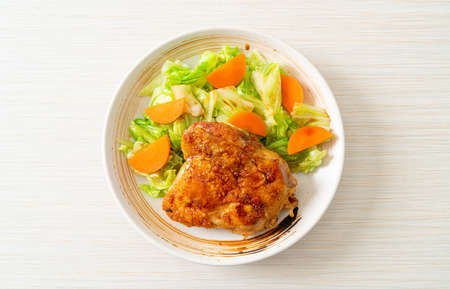 teppanyaki teriyaki chicken steak with cabbage and carrotの写真素材