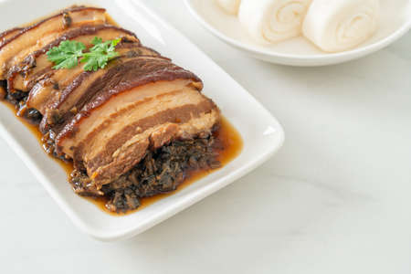 Mei Cai Kou Rou  or Steam Belly Pork With Swatow Mustard Cabbage Recipes - Chinese food style