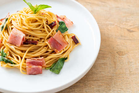 Homemade Stir-Fried Spaghetti With Dried Chili And Baconの写真素材