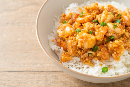 stir-fried shrimps with garlic and shrimps paste rice bowlの写真素材