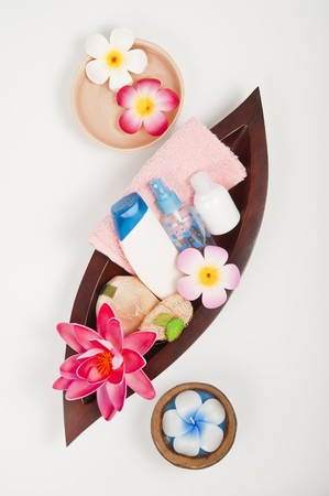 bath set in the wooden leaf trayの写真素材