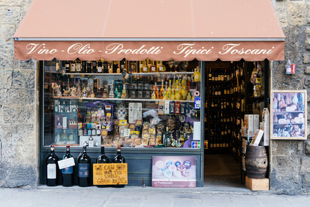 FLORENCE, ITALY, JANUARY 23: Wine bottles display in local Wine shop (Vinotheque) on 23 January 2016 in Florence, Italyのeditorial素材