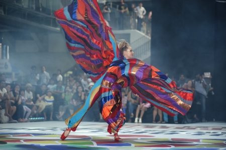 Bangkok,Thailand-April 20,2013   Unidentified trouper member of the Dutch group Teatro Pavana performs Venetian style stilt show dancing and enjoy at the Siam center department store on April 20,2013 in Bangkok ,Thailand のeditorial素材