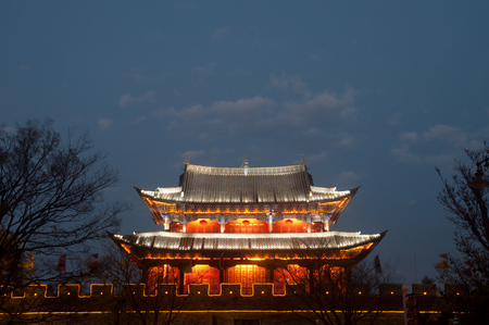 Scenic of city gate and city wall in ancient city of Dali at Yunnan province,China  のeditorial素材