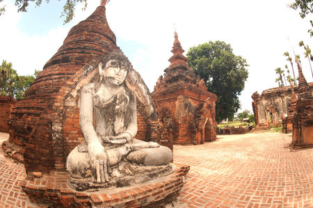 Yadana Hsemee Pagoda Complex の写真素材