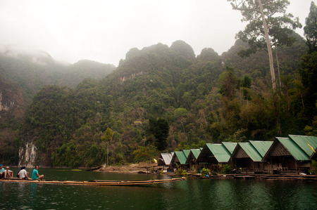 Floating house on Cheow Larn lake in Khao Sok National park, Thailand.のeditorial素材