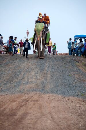 Ordination parade on elephant\'s back Festival.のeditorial素材