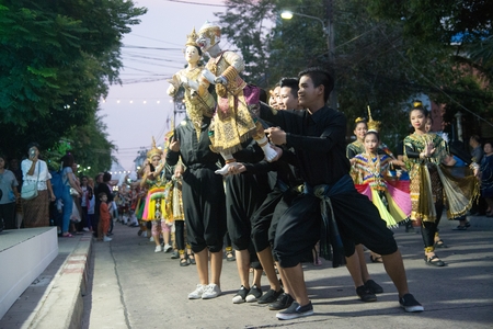 BANGKOK,THAILAND -NOVEMBER 22, 2018 : Unidentified Thai dancer in The parade of Traditional Thai...