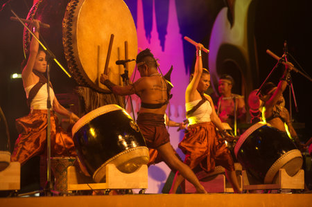 Drum performance is a traditional Thai performing art that represents unity and strength. This show opened in the 232nd year of Rattanakosin in Bangkok, Thailand.のeditorial素材
