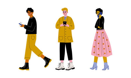 People Character Using Smartphone Speaking by Phone and Chatting Vector Setのイラスト素材