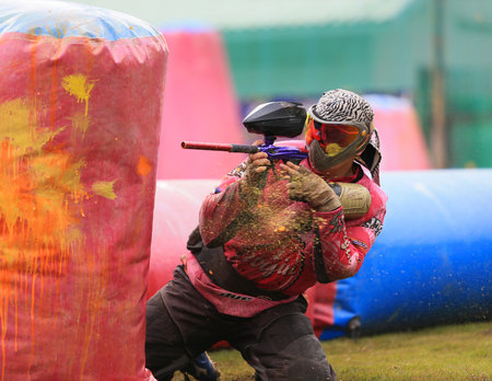 Paintball player body shotのeditorial素材