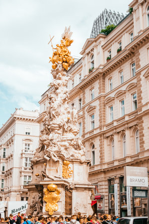 Vienna, Austria - May 8, 2018: Cityscape view on the beautiful streets of Vienna with cafes, tourists and hotels.のeditorial素材