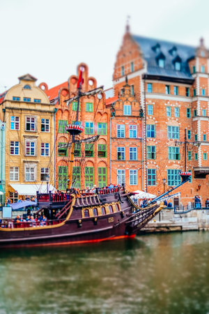 Gdansk, Poland - July 5, 2019: Tilt-shift effect view of Motlawa river and old town of Gdansk.のeditorial素材