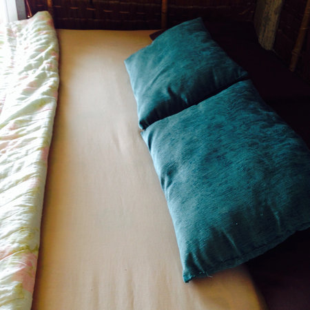 Green pillowの素材