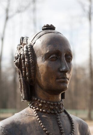 TSARSKOYE SELO, SAINT-PETERSBURG, RUSSIA - APRIL 6, 2015: The White Tower. The Bronze Sculpture. The Tsarskoye Selo is State Museum. Located near Saint-Petersburgのeditorial素材