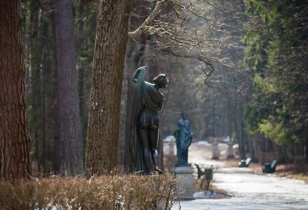 ST.PETERSBURG, RUSSIA - MARCH 29, 2016: Statue of a woman in Pavlovsk park, suburb of St. Petersburg.のeditorial素材