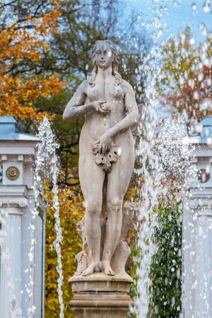 PETERHOF, RUSSIA - OCTOBER 16: Fountain Eva  in the lower park of Peterhof, Russia, October 16, 2016 in Peterhof, Russia. Former residence of the Russian monarchs.のeditorial素材