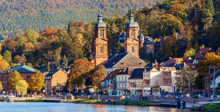 MILTENBERG, GERMANY - OCTOBER 21, 2018: Medieval german town Miltenberg on Main river, Lower Franconia, Bavaria, Germany.のeditorial素材