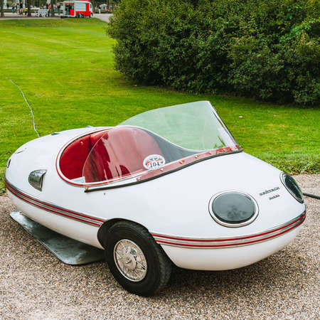 GERMANY, SCHWETZINGEN - SEPTEMBER 06, 2020: Classic car festival. Concours d'Elegance Automobile - CLASSIC-GALA in the Palace Garden of Schwetzingenのeditorial素材