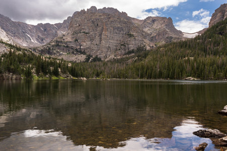 <p>Sub Alpine Loch Vale is Surrounded by Majestic Mountains and Glaciers in Rocky Mountain National Park, Colorado.</p>の写真素材