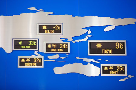 Clock at the airport 