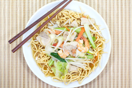 deep-fried noodles