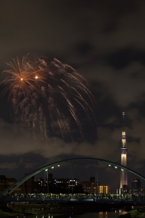 View of Tokyo Sky Tree and firework at night のeditorial素材
