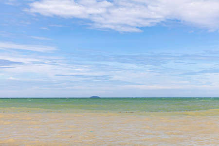 Tropical paradise beach with white sand shore, coast for travel tourism wide panorama background. Luxury vacation and holiday banner, tropical beach ocean seascapeの写真素材