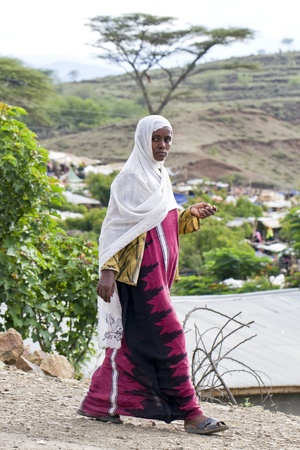 sembete, ethiopia, july 31, 2011 - women of the amara ethnic market returns sembete weekly.のeditorial素材