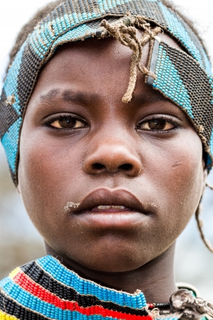omo valley, ethiopian, august 10, 2011 - woman of ethnic tsemay, tsemay are the shepherds who inhabit the lower omo.のeditorial素材