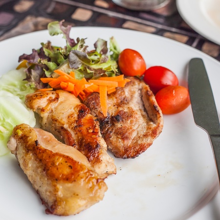 steak with saladの写真素材