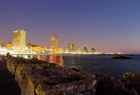 The Tel Aviv promenade, with night illuminationのeditorial素材