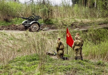 Reconstruction of the battle of the second world war between the Russians and the Germans in Rzhevsky forest Park in St  Petersburg May 13, 2013のeditorial素材