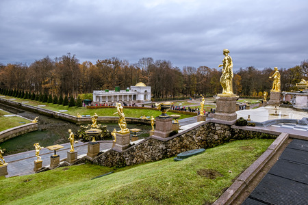 Peterhof.Russia.October 20, 2019.Great cascade of fountains in Peterhof before preparing for the winter season.のeditorial素材
