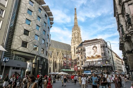 Vienna.Austria.August 29, 2019.St. Stephen's Cathedral and the tourist center in Vienna.のeditorial素材