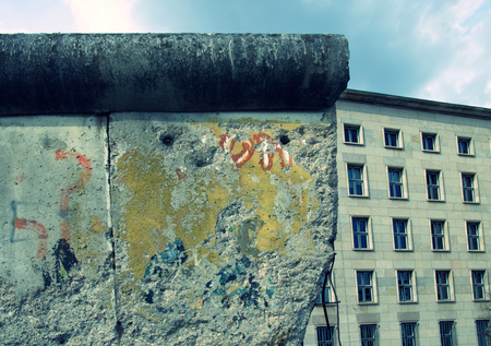 berlin wall and treasury, former nazi ministryのeditorial素材