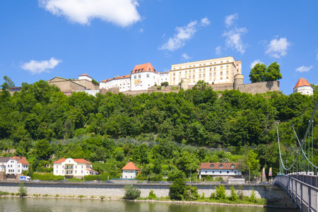 Passau, Bavaria, Germany - 30 May 2022: View from RÃ¶merplatz across the Danube to the fortress Veste Oberhaus.のeditorial素材