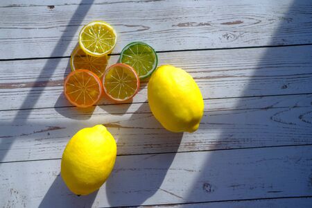 top view of slice of lemon on tableの写真素材
