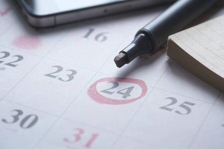 deadline concept with circle on calendar dateの写真素材