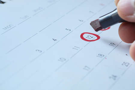 deadline concept with red mark on calendar dateの写真素材